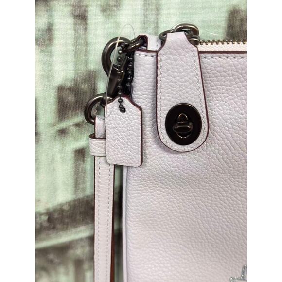 Coach 28678 Coach X Keith Haring Turnlock Wristlet 30 - Picture 3 of 6